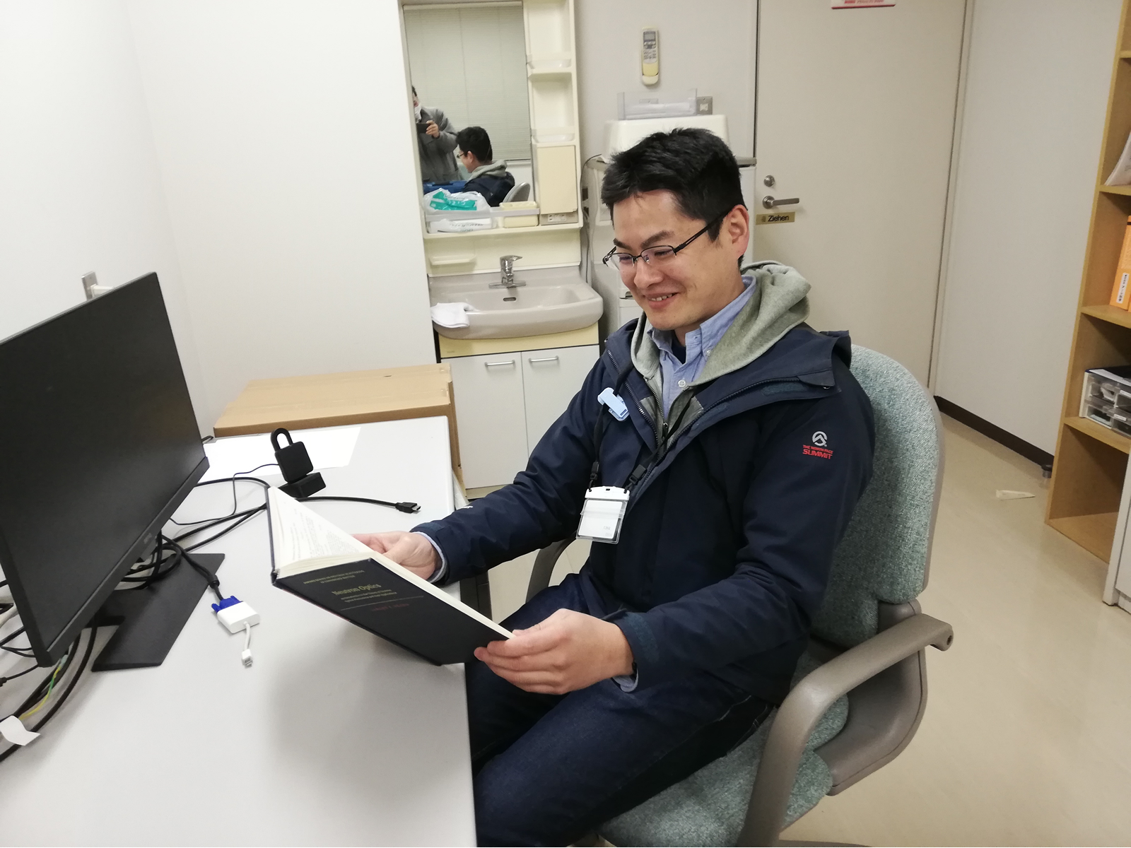 Dr. Oda at Tokai office